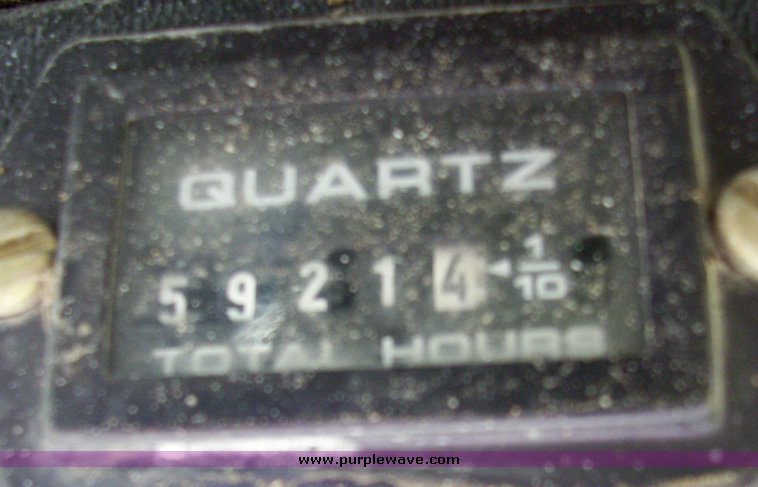 image for item 7327 Bobcat 863 skid steer