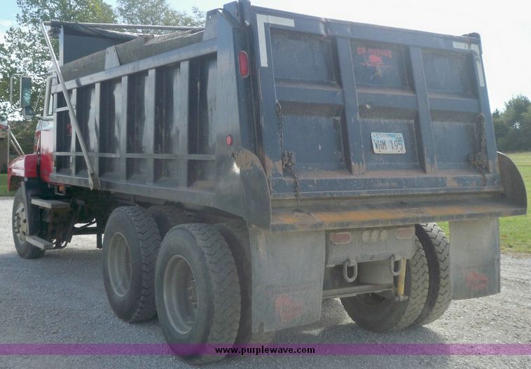 image for item 7410 1998 Mack Maxi Cruise truck with 15' dump bed and hoist