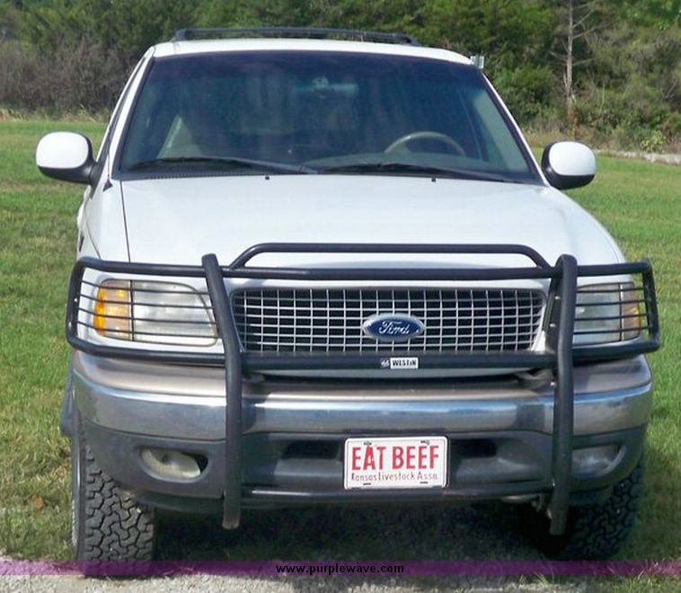 image for item 7412 1999 Ford Expedition Eddie Bauer edition