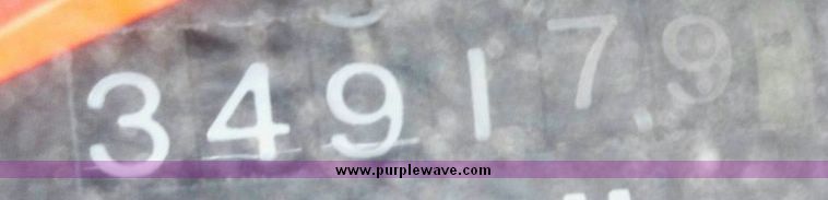 image for item 7416 1984 Mack 600 U600 tandem axle truck