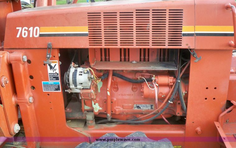 image for item 7419 Ditch Witch 7610DD trencher