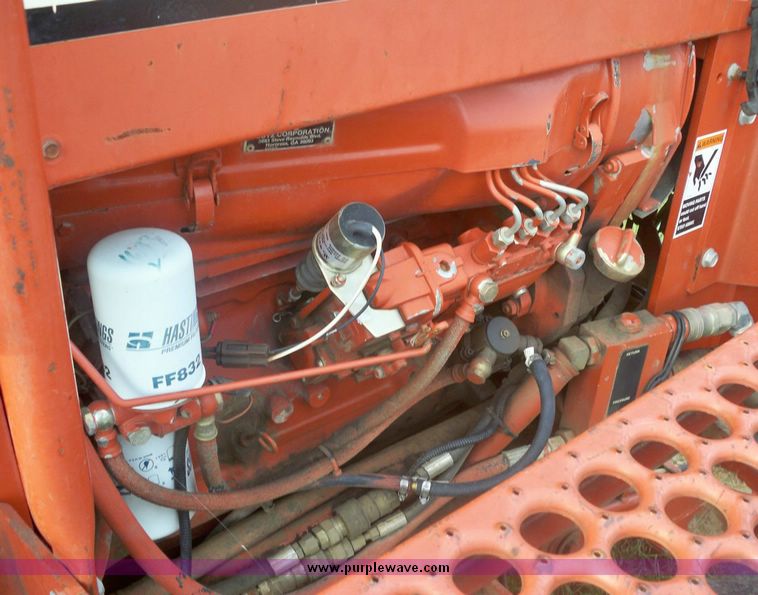 image for item 7419 Ditch Witch 7610DD trencher