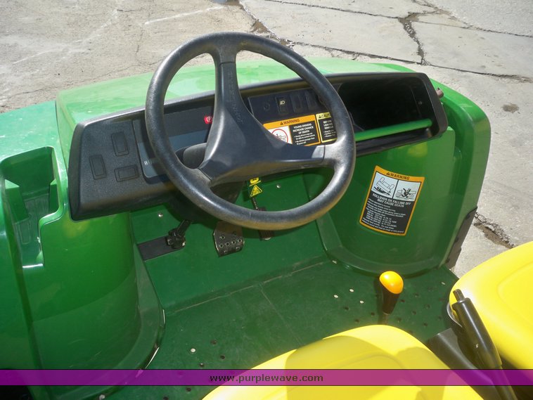 image for item 7437 John Deere Gator TX