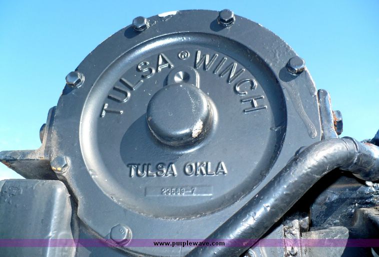 image for item 8567 1984 GMC C6500 service truck