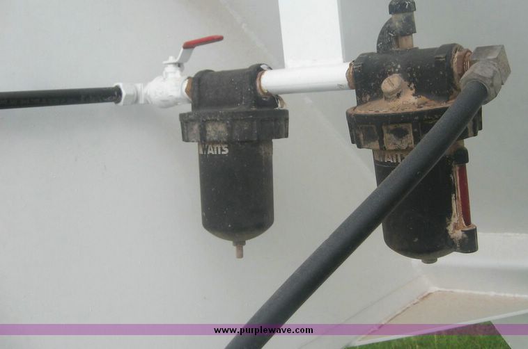 image for item 8750 2004 Trail Blazer rock trailer