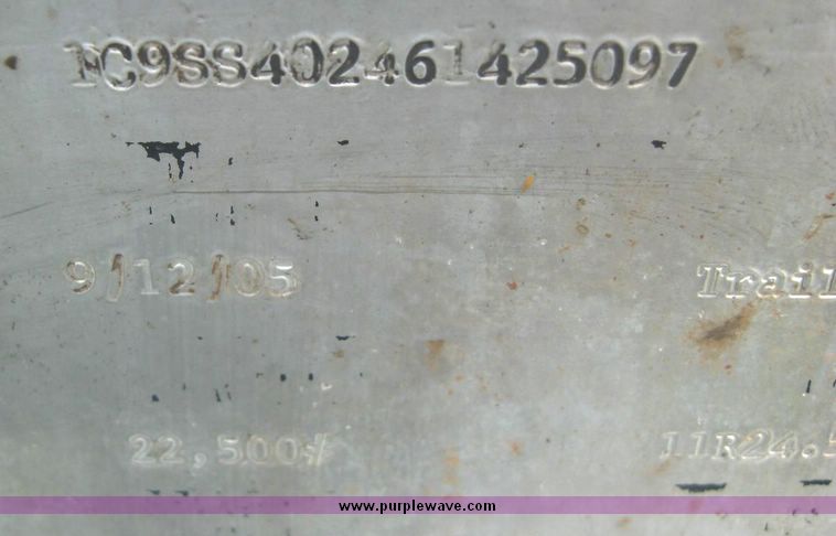 image for item 8751 2005 Trail Blazer rock trailer