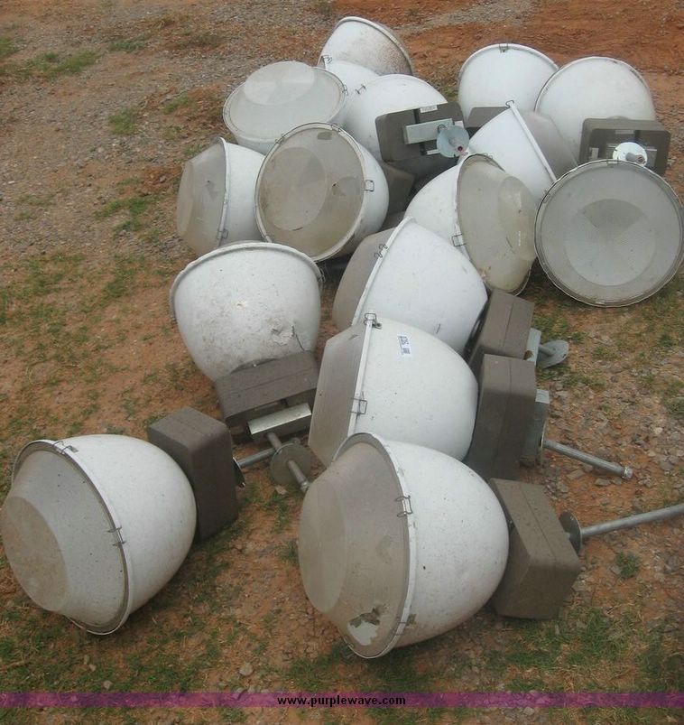 image for item 8762 (16) hanging shop lights