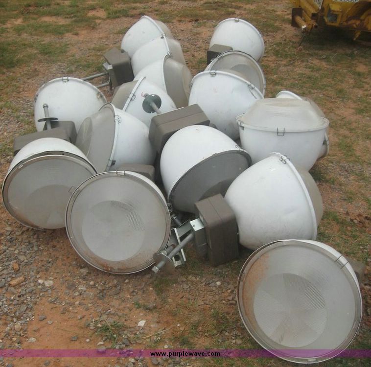 image for item 8762 (16) hanging shop lights