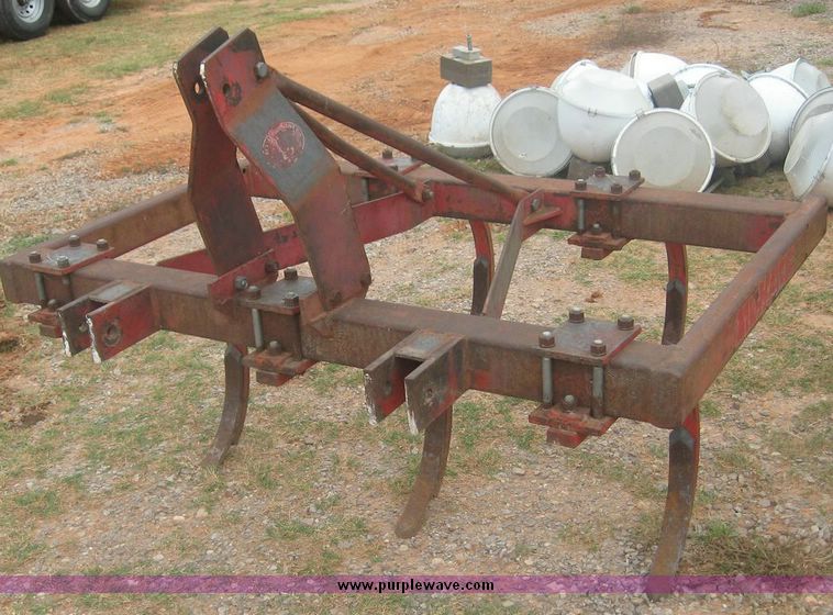 image for item 8763 Five shank chisle