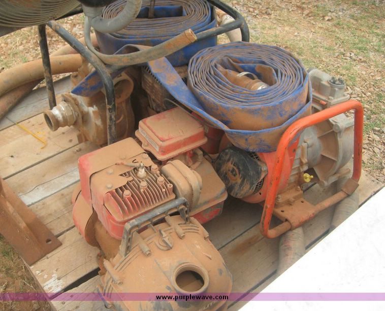 image for item 8765 United Technologies Carrier Fransicold reefer unit with diesel engine