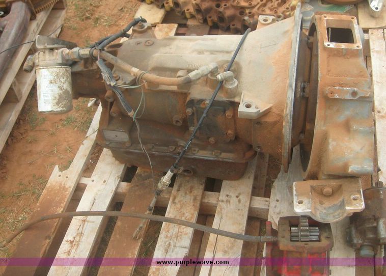 image for item 8767 Assorted automotive parts