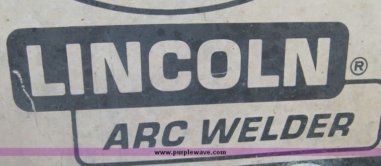 image for item 8769 Lincoln SA200 arc welder