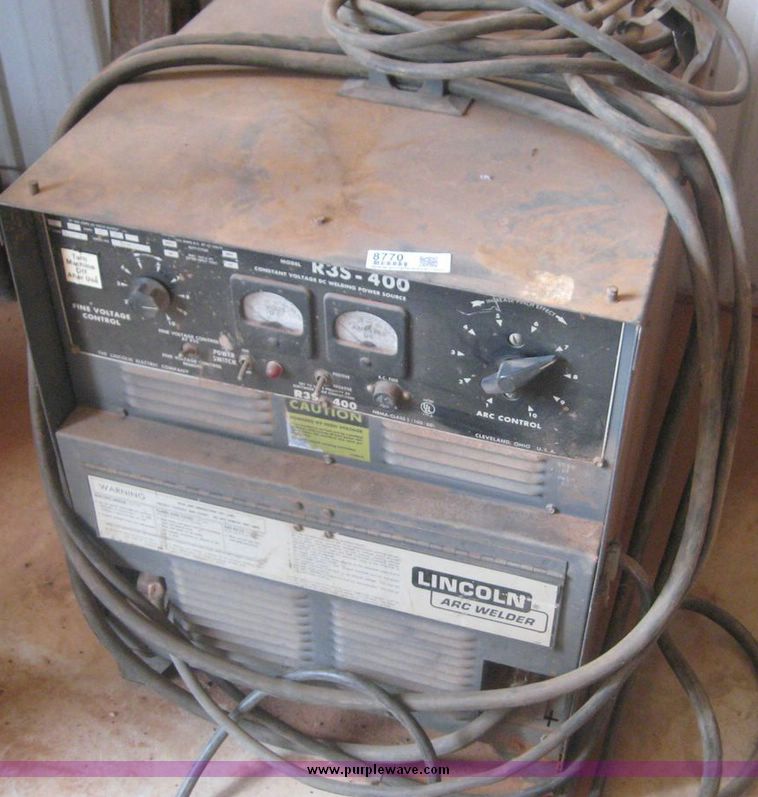 image for item 8770 Lincoln R35-40C welder with wire feed