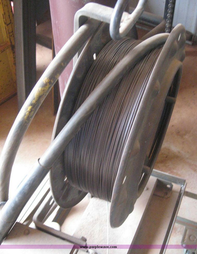 image for item 8770 Lincoln R35-40C welder with wire feed