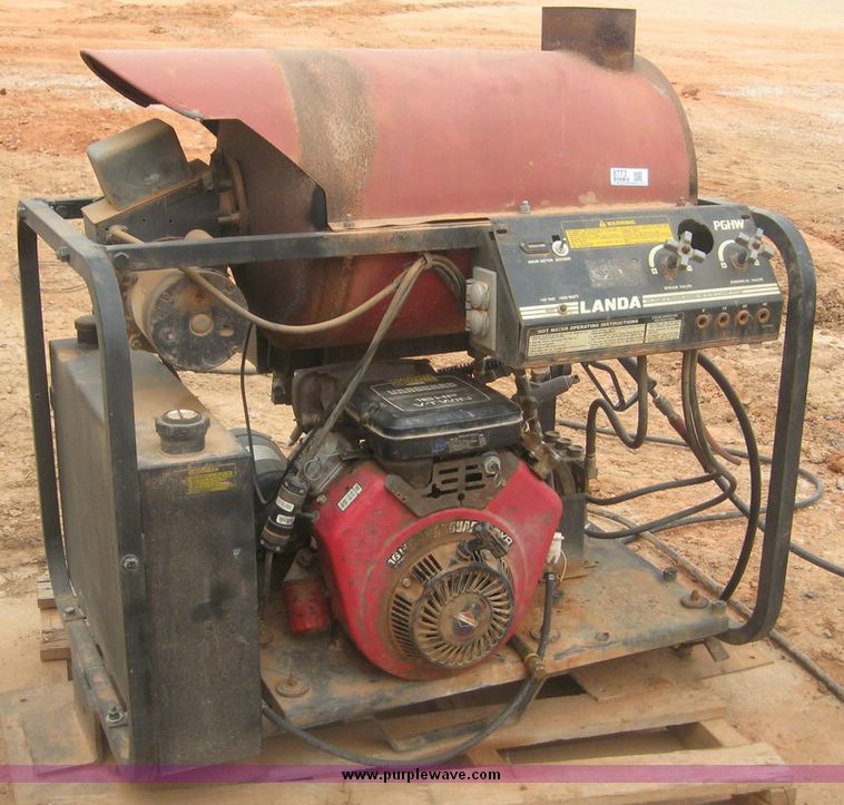 image for item 8773 Landa hot water pressure washer
