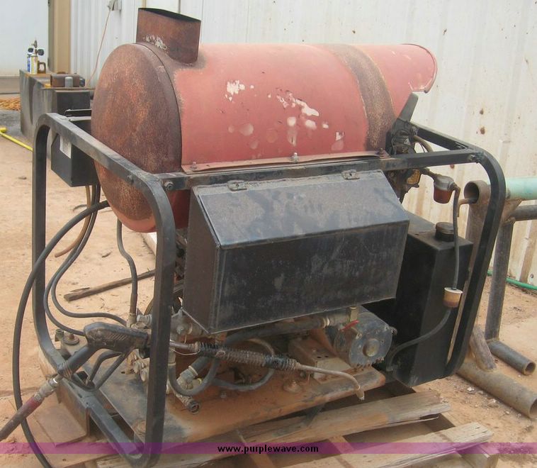 image for item 8773 Landa hot water pressure washer