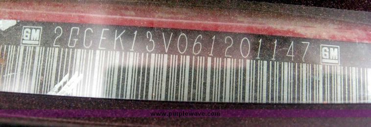 image for item 8776 2006 Chevrolet K1500 Silverado crew cab pickup