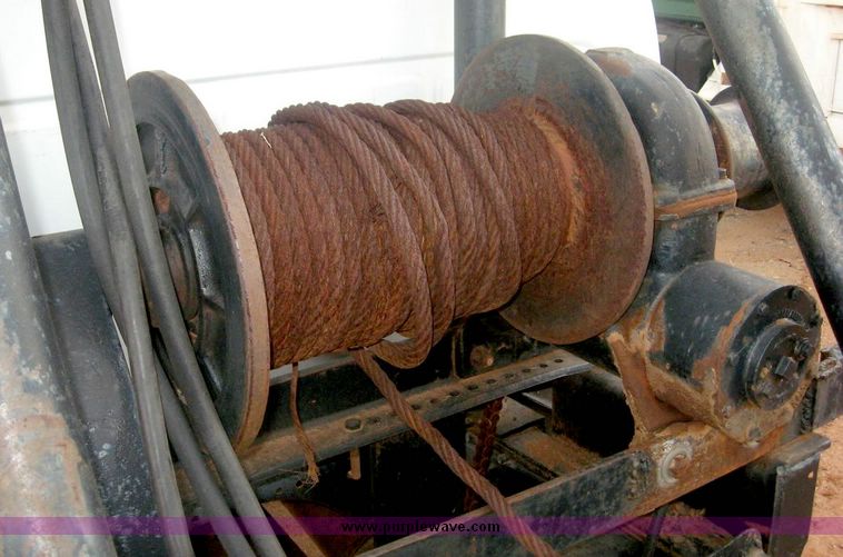 image for item 8777 1974 International Loadstar 1600 single axle semi truck