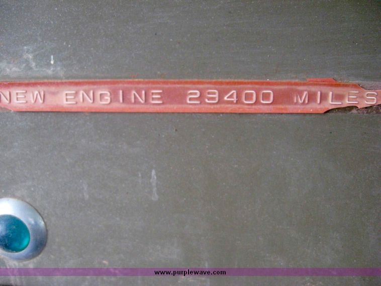 image for item 8777 1974 International Loadstar 1600 single axle semi truck