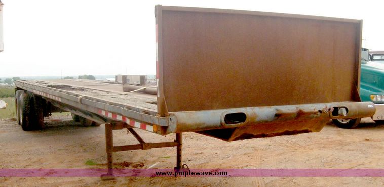 image for item 8964 1980 Hobbs 42' flat bed trailer