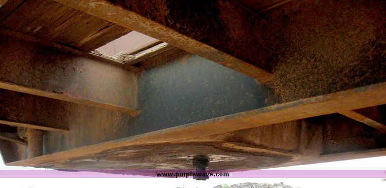 image for item 8964 1980 Hobbs 42' flat bed trailer