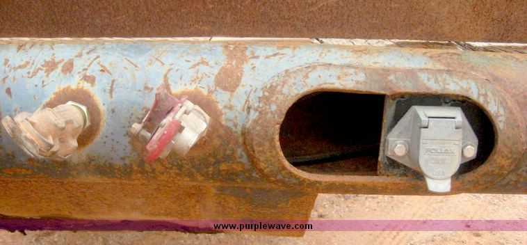 image for item 8964 1980 Hobbs 42' flat bed trailer