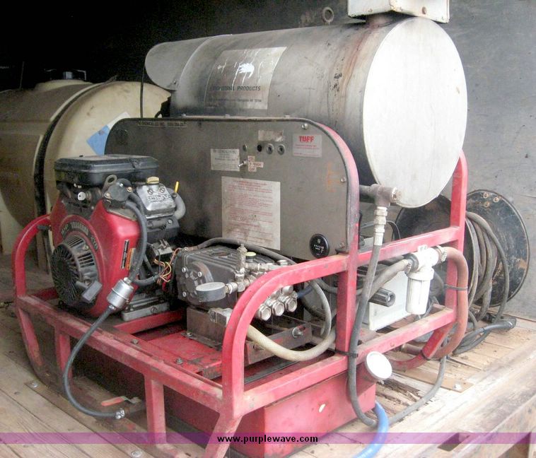 image for item 8967 1993 Ford Box truck