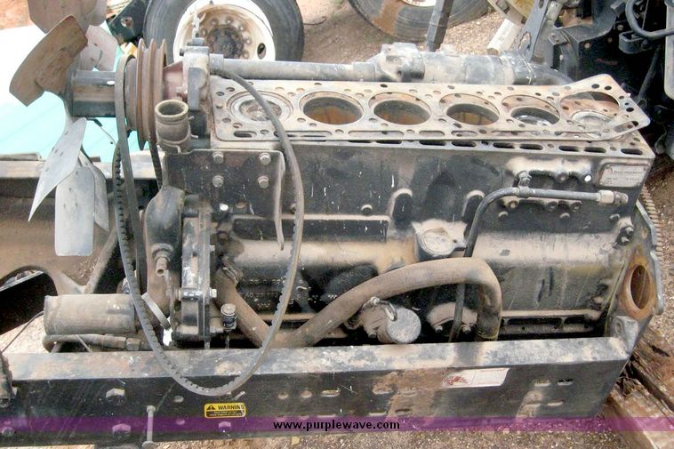 image for item 8972 Allis Chalmers 7060 tractor