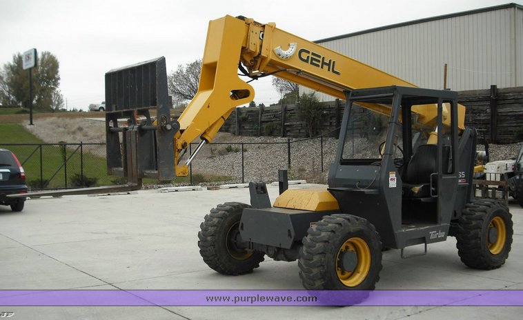 image for item 9999 2004 Gehl RS5 telehandler