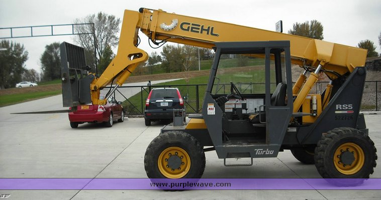 image for item 9999 2004 Gehl RS5 telehandler