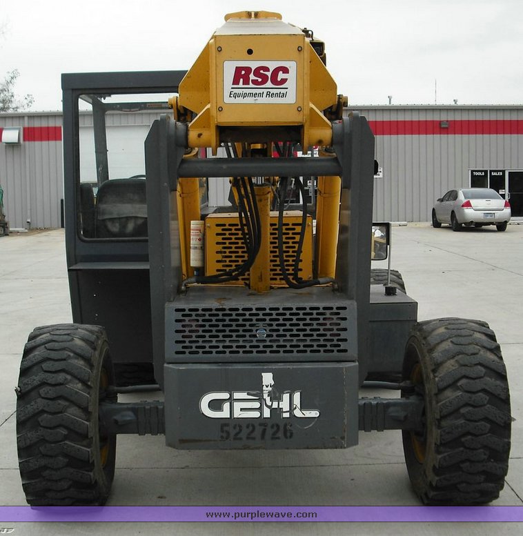 image for item 9999 2004 Gehl RS5 telehandler