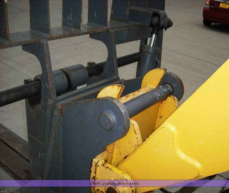 image for item 9999 2004 Gehl RS5 telehandler