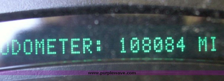 image for item 7604 2004 Chevrolet C1500 Silverado pickup truck