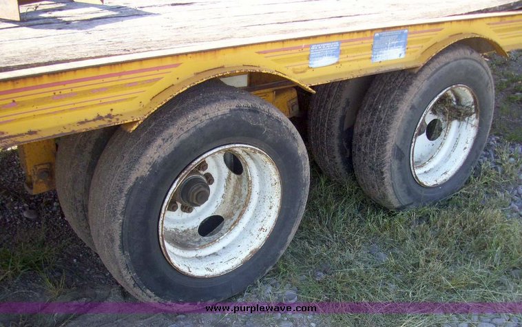 image for item 7605 1994 CZ Engineering tandem axle trailer