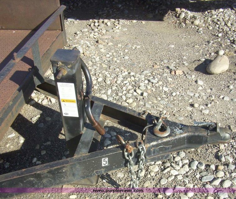 image for item 7611 1993 Gold 22' tandem axle trailer