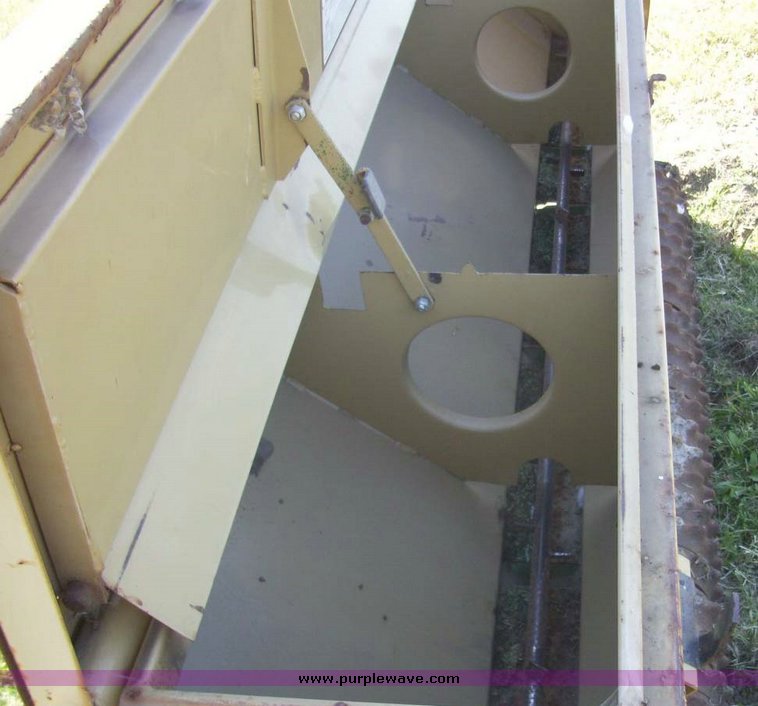 image for item 7617 Land Pride 6' seeder