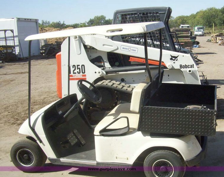 image for item 7660 EZ-Go electric golf cart