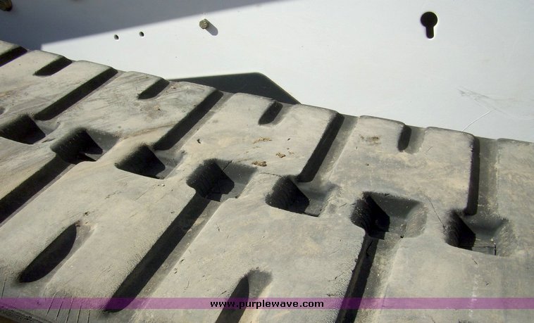 image for item 7661 2005 Bobcat T-250 skid steer