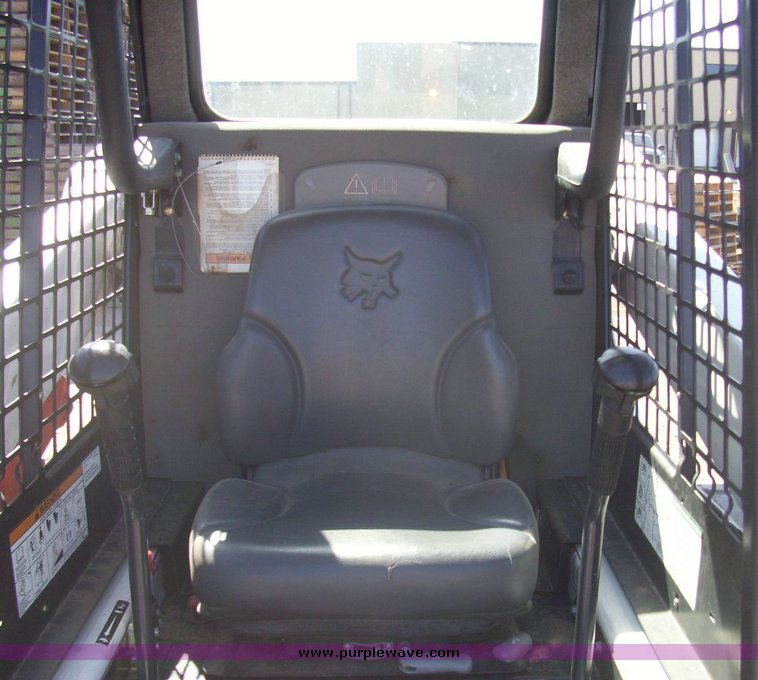 image for item 7662 2007 Bobcat T-250 skid steer