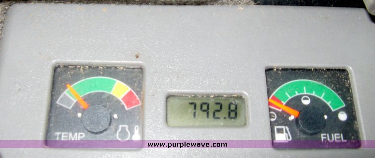 image for item 7662 2007 Bobcat T-250 skid steer