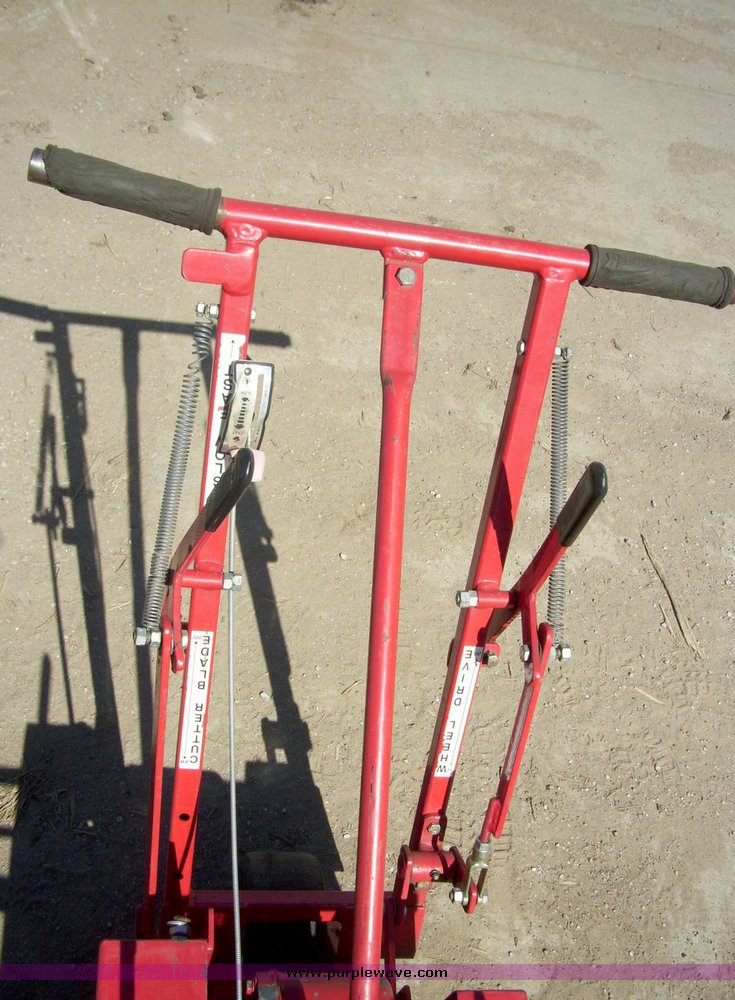 image for item 7674 Classen sod cutter