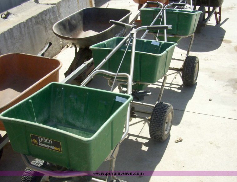 image for item 7702 (3) fertilizer spreaders