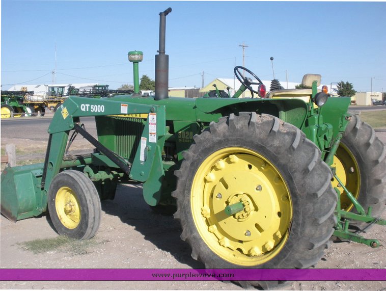 image for item 1500 1968 John Deere 3020 tractor with KD loader attachment