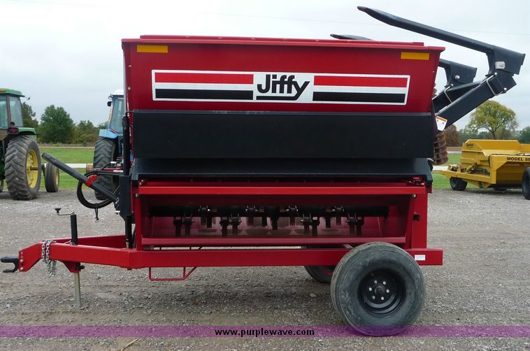 image for item 2062 2006 Jiffy 920 bale processor