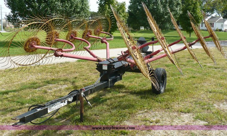 image for item 3739 Kelderman 10 wheel rake