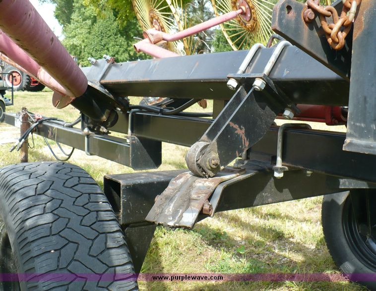 image for item 3739 Kelderman 10 wheel rake