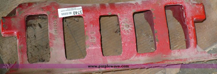 image for item 3740 Front weight bracket for International tractors