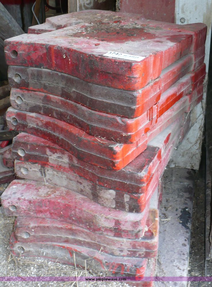 image for item 3742 (10) front suitcase weights for International tractor