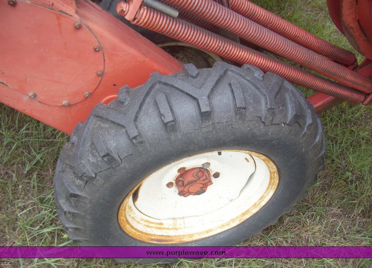 image for item 5093 Hesston 500 self propelled swather