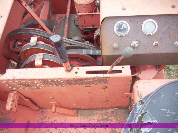 image for item 5093 Hesston 500 self propelled swather